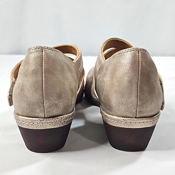 Cobb Hill Devyn Mary Jane Metallic Sz 6.5 - Picture 6 of 8
